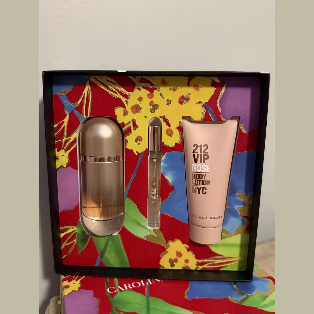 Carolina Herrera 212 - 3 Piezas – Set de regalo